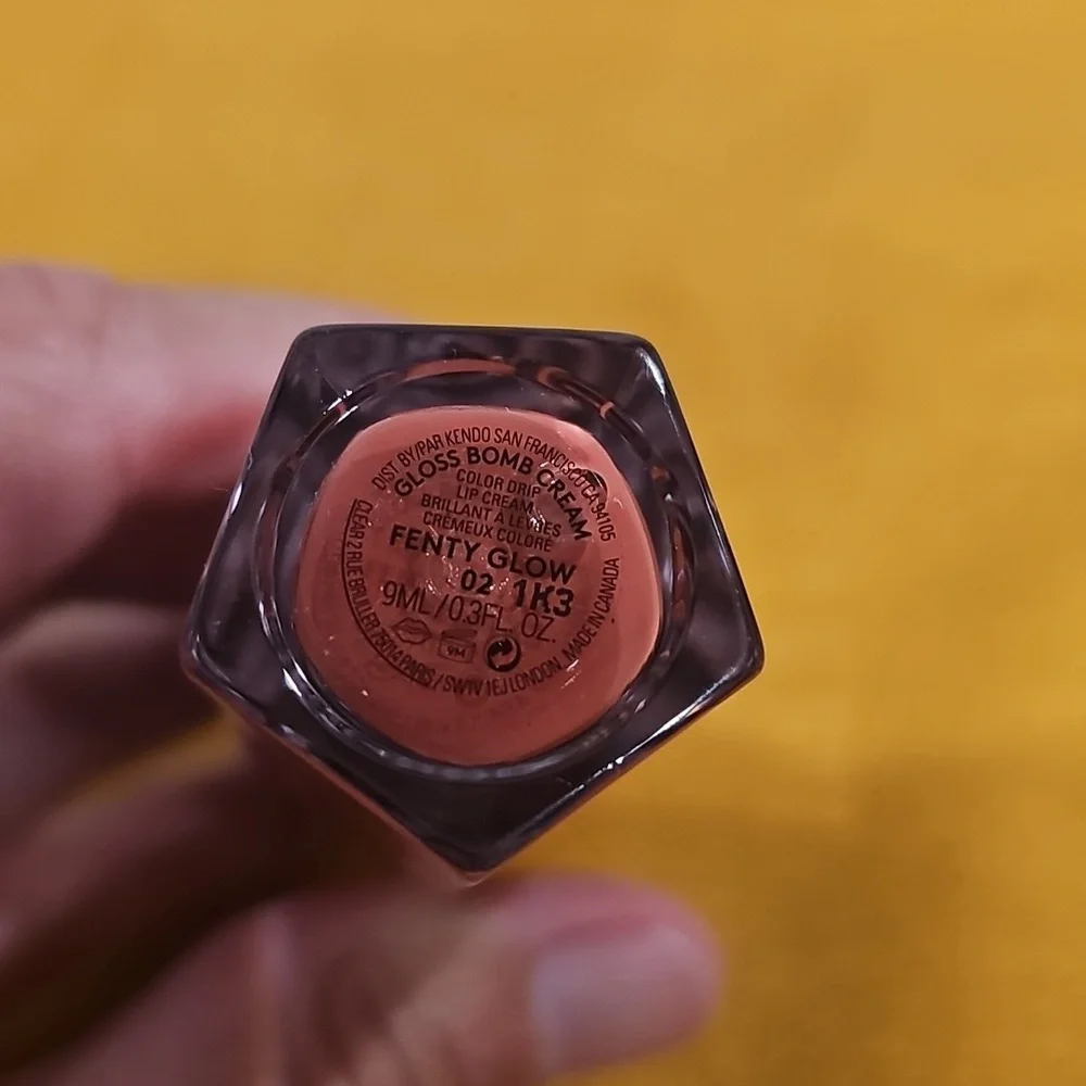 Fenty Beauty Gloss Bomb Cream - Fenty Glow NIB